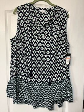 Crown & Ivy Navy Blue and Mint Green Geometric Sleeveless Blouse with Tassels 2X
